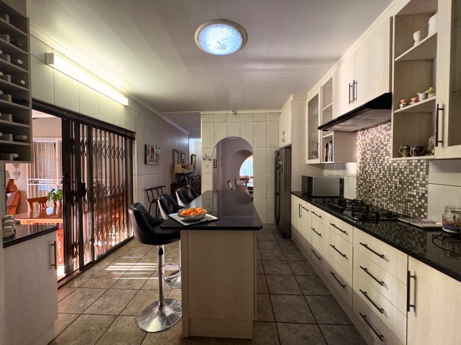 3 Bedroom Property for Sale in Wilkoppies North West